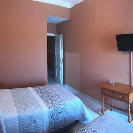 Hotel Restaurante Jarilla